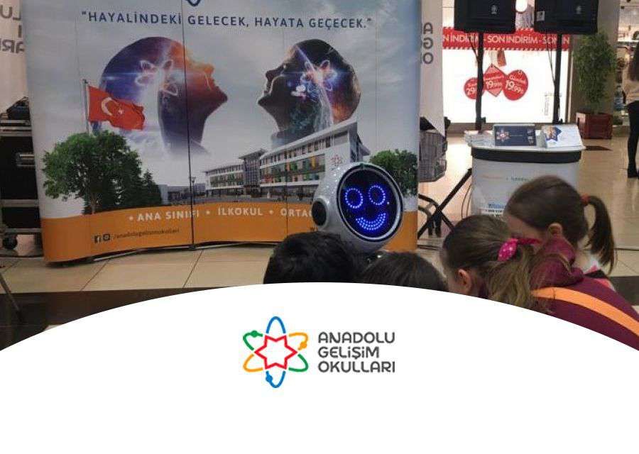 MINI ADA ROBOTS AT ANADOLU GELİŞİM SCHOOLS’ REGISTRATION DAYS EVENT
