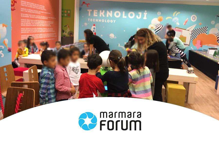 MINI ADAS AT THE ROBOTIC FUN CARNIVAL HELD IN THE FORUM KIDS SILICON VALLEY EVENT AREA AT MARMARA FORUM MALL